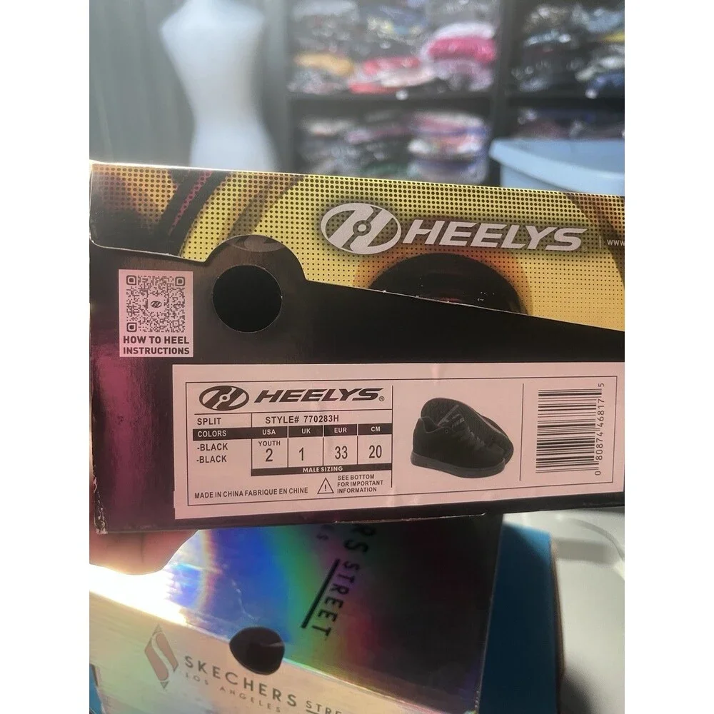 Heelys Split Wheeled Sneakers #770283H Size 2 Youth ROLLER SKATE SHOES Black